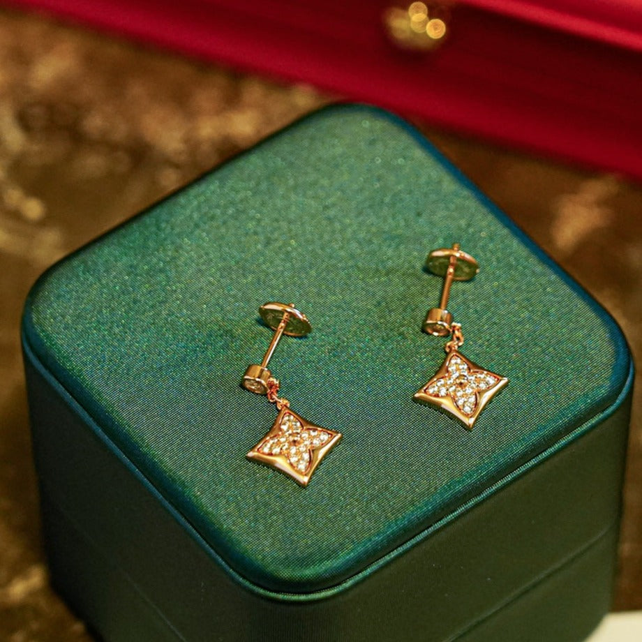 [ORA]STAR DIAMONDS EARRINGS GOLD