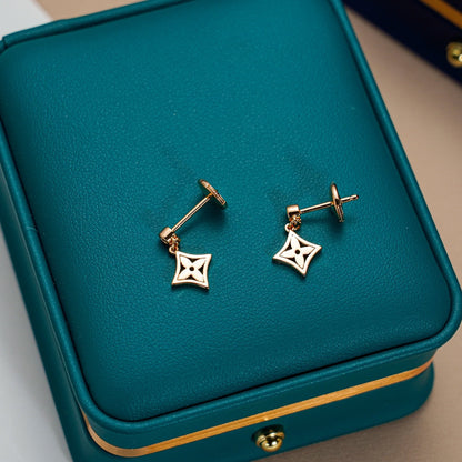 [ORA]STAR EARRINGS GOLD