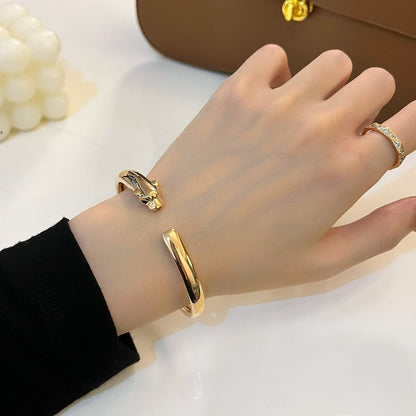 [ORA]PANTHERE GOLD OPEN BRACELET