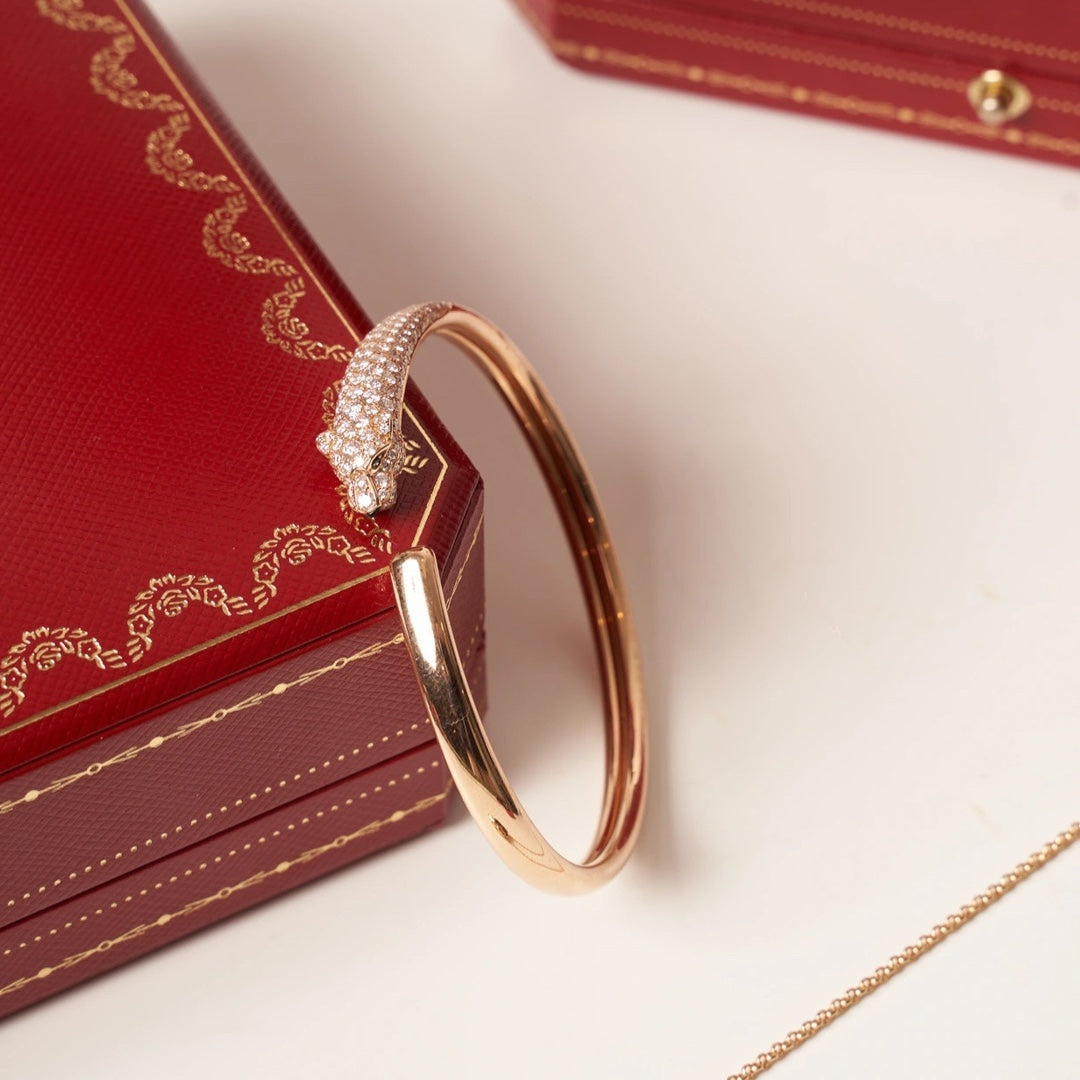 [ORA]PANTHERE ROSE GOLD DIAMOND OPEN BRACELET