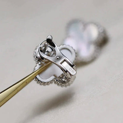 [ORA]CLOVER MEDIUM 1 MOTIFS  WHITE MOP EARRINGS SILVER