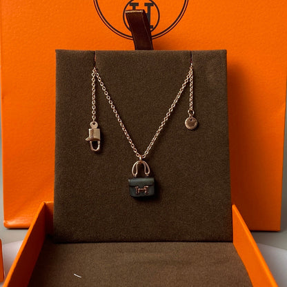 [ORA]CONSTANCE BLACK PEDANT PINK GOLD NECKLACE