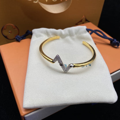 [ORA]VOLTE UPSITE DOWN DIAMOND GOLD OPEN BRACELET