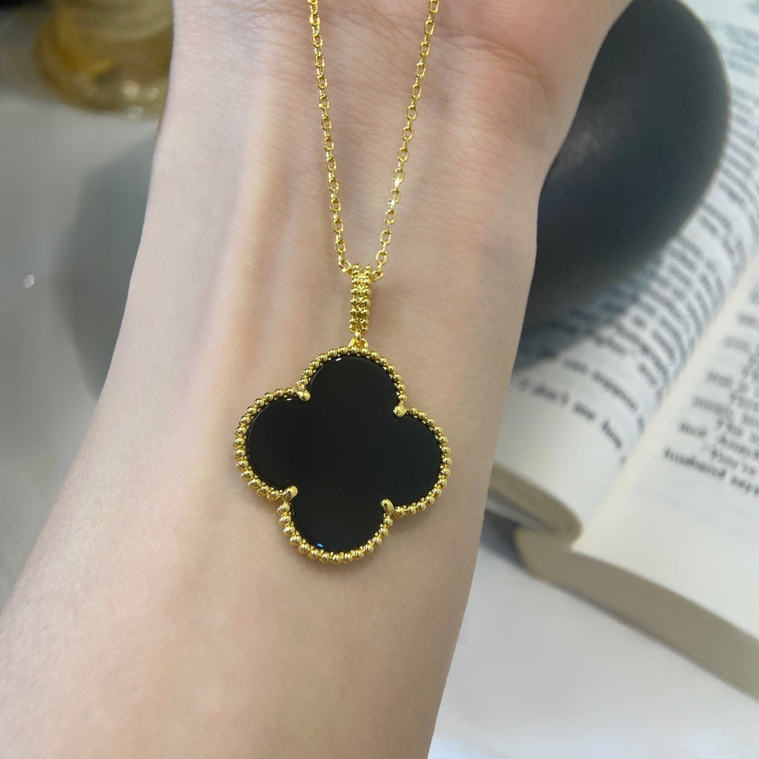 [ORA]CLOVER 25MM NECKLACE GOLD ONYX