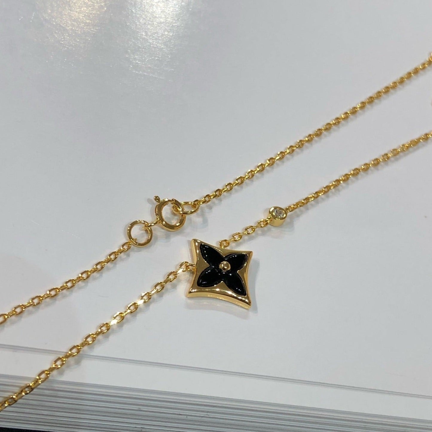 [ORA]STAR BLACK MOP NECKLACE