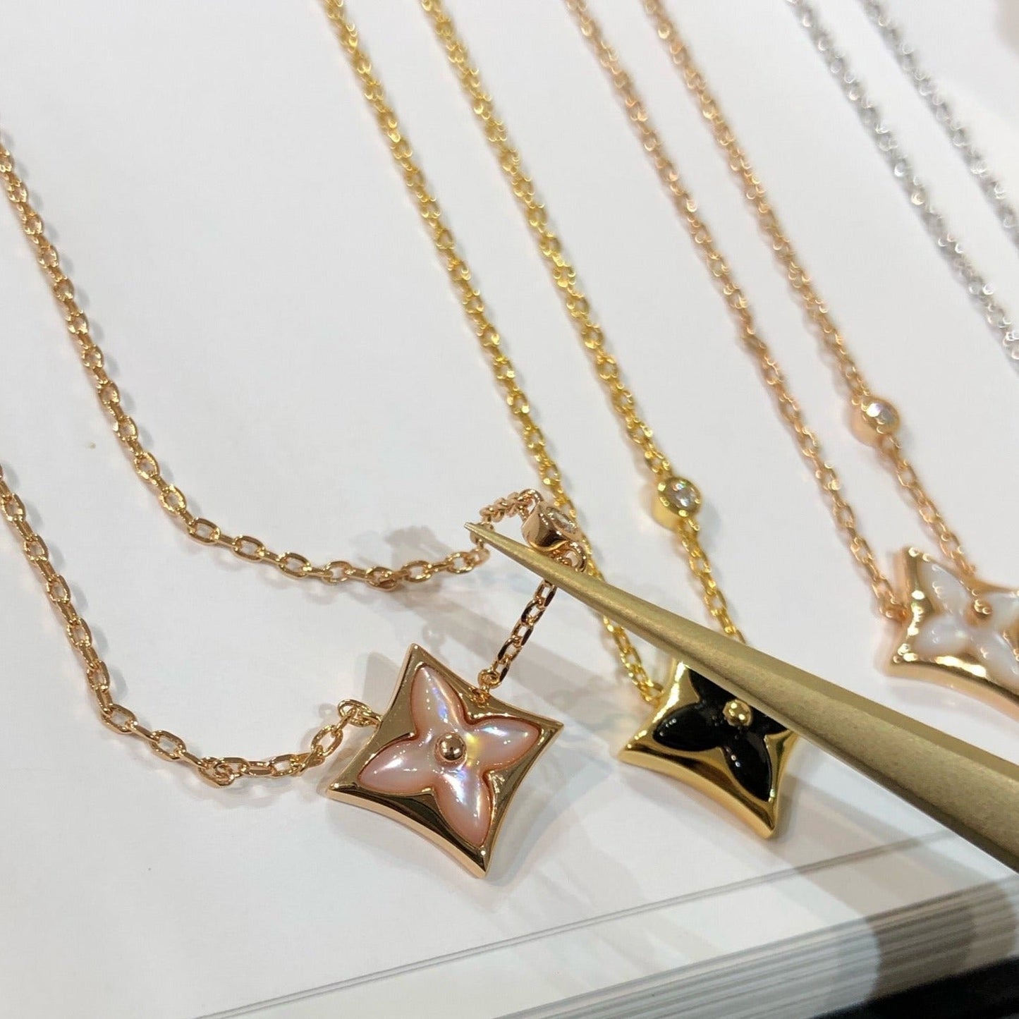 [ORA]STAR BLACK MOP NECKLACE