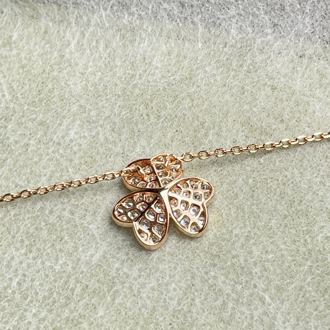 [ORA]FLOWER DIAMOND NECKLACE