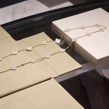 [ORA]CLOVER 20 MOTIFS WHITE MOP NECKLACE