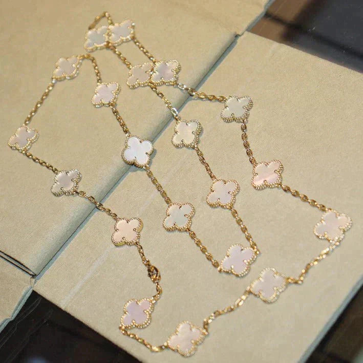 [ORA]CLOVER 20 MOTIFS WHITE MOP NECKLACE