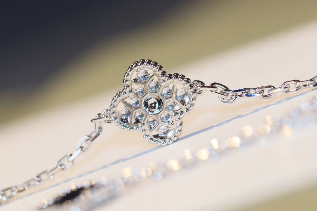 [ORA]CLOVER 20 MOTIFS ONYX DIAMOND SILVER