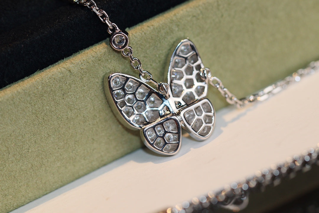 [ORA]BUTTERFLY DIAMOND NECKLACE