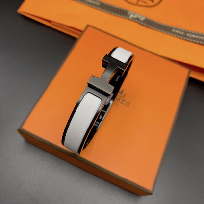 [ORA]H BRACELET 12MM BLACK WHITE CERAMIC