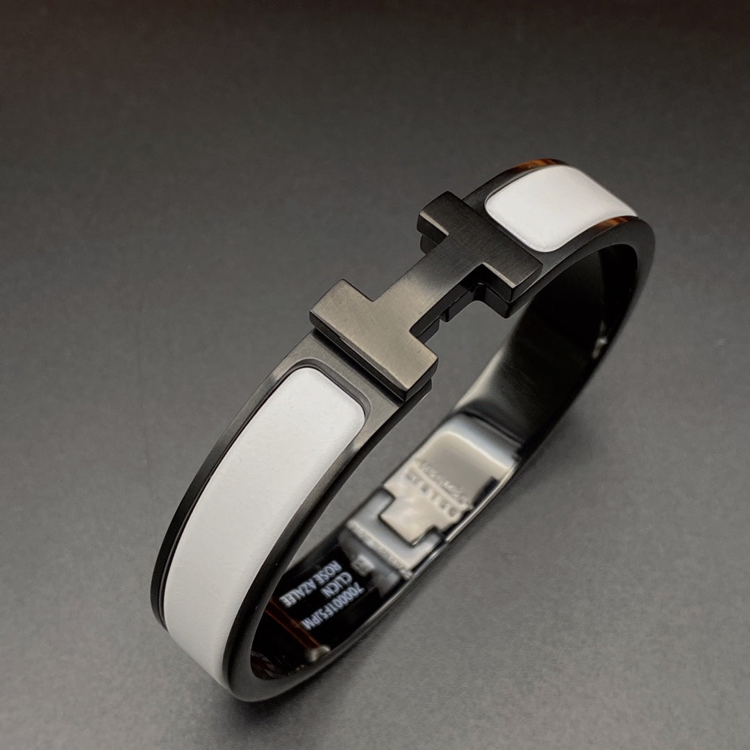 [ORA]H BRACELET 12MM BLACK WHITE CERAMIC