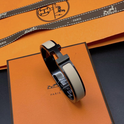 [ORA]H BRACELET 12MM BLACK BEIGE CERAMIC
