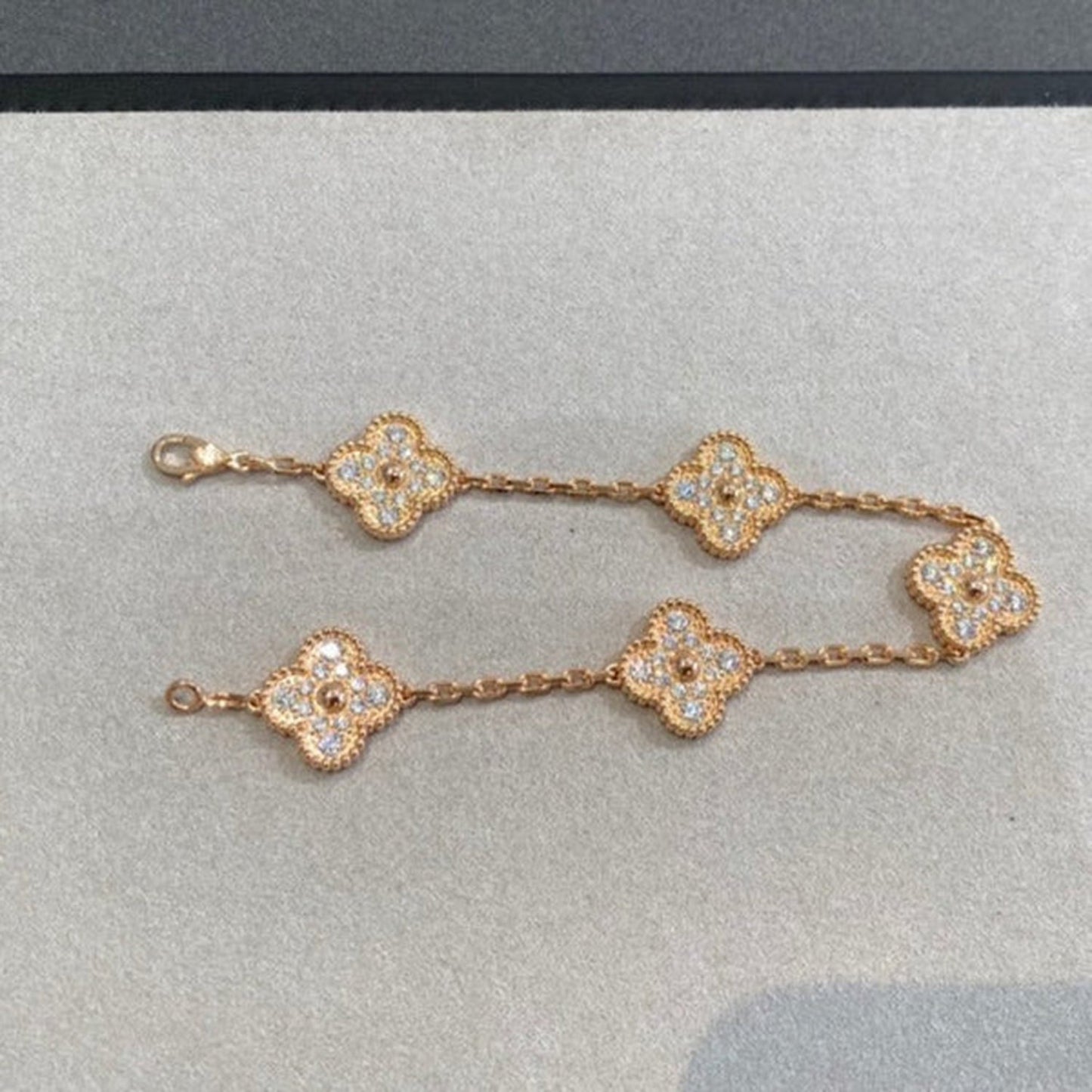 [ORA] CLOVER 5 MOTIF FULL DIAMOND BRACELET COLLECTION