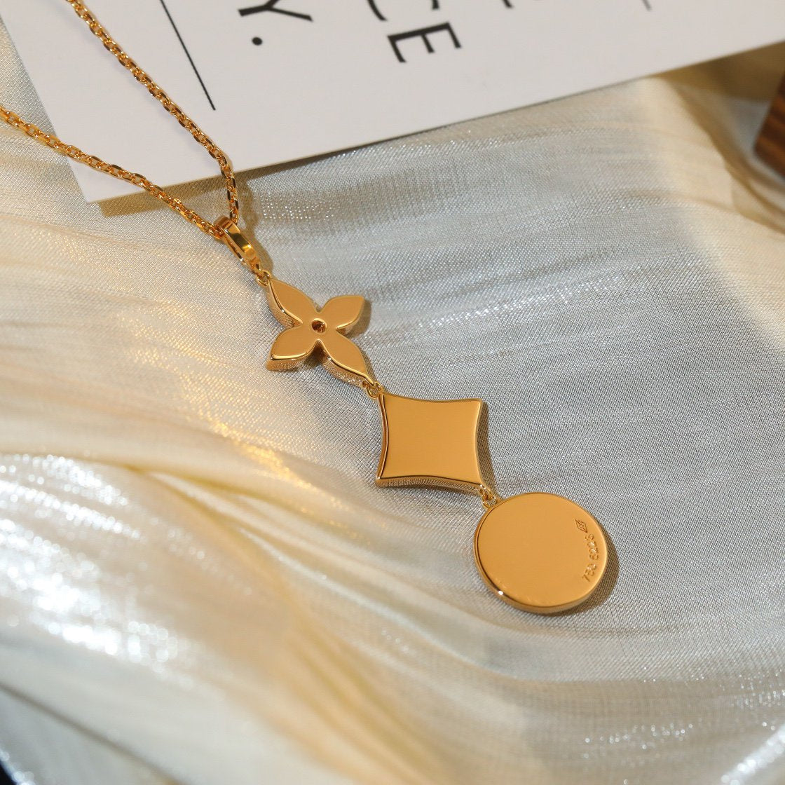 [ORA]STAR AND SUN DIAMOND PINK GOLD NECKLACE