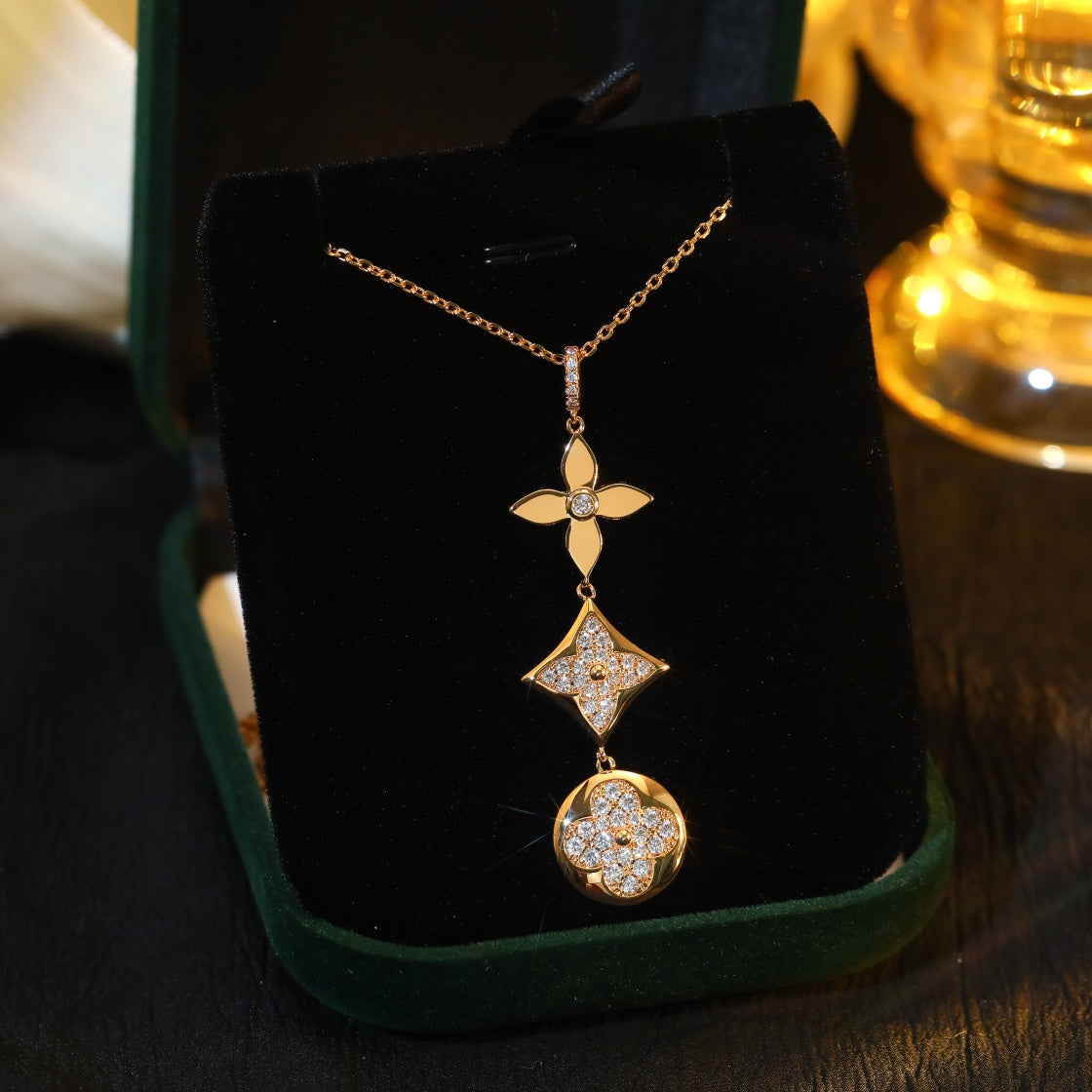 [ORA]STAR AND SUN DIAMOND PINK GOLD NECKLACE