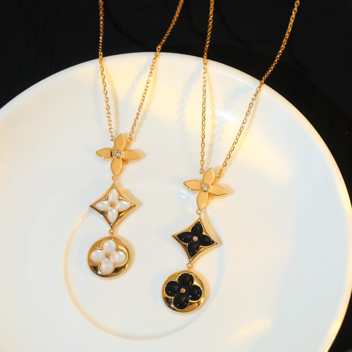 [ORA]STAR AND SUN ONYX PINK GOLD NECKLACE
