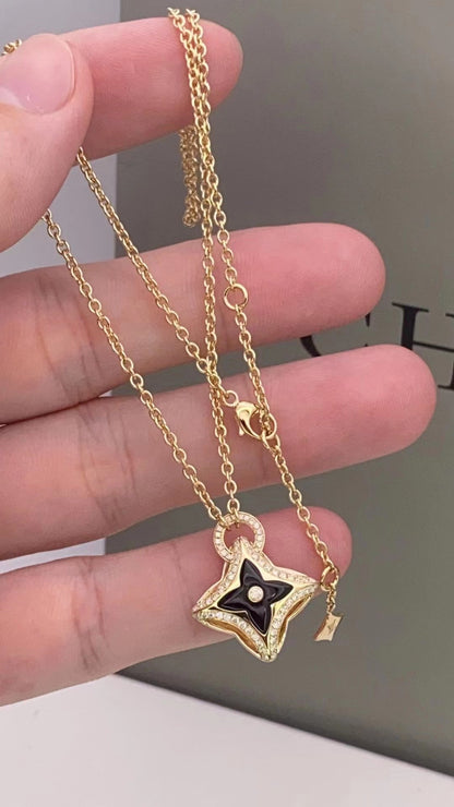 [ORA]STAR PEDANT PINK GOLD DIAMOND NECKLACE