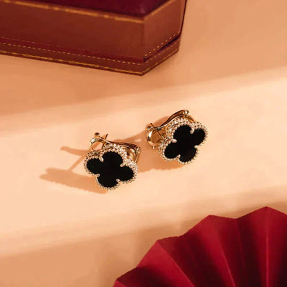 [ORA]CLOVER MEDIUM 1 MOTIFS  ONYX STUD EARRINGS