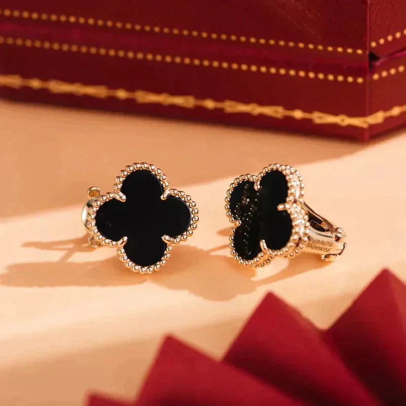 [ORA]CLOVER MEDIUM 1 MOTIFS  ONYX STUD EARRINGS