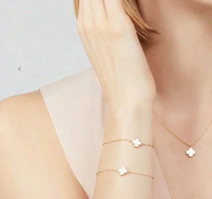 [ORA]CLOVER MINI 9.5MM WHITE MOTHER-OF-PEARL NECKLACE