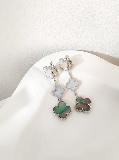 [ORA]CLOVER 3 MOTIFS CHALCEDONY DARK MOP SILVER EARRINGS