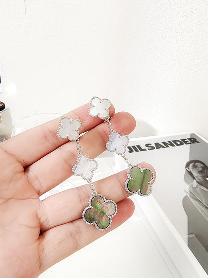 [ORA]CLOVER 3 MOTIFS CHALCEDONY DARK MOP SILVER EARRINGS