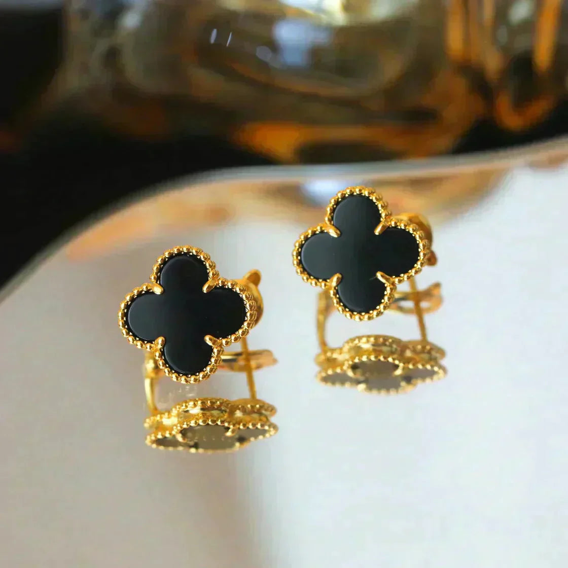 [ORA]CLOVER MEDIUM 1 MOTIFS  ONYX STUD EARRINGS