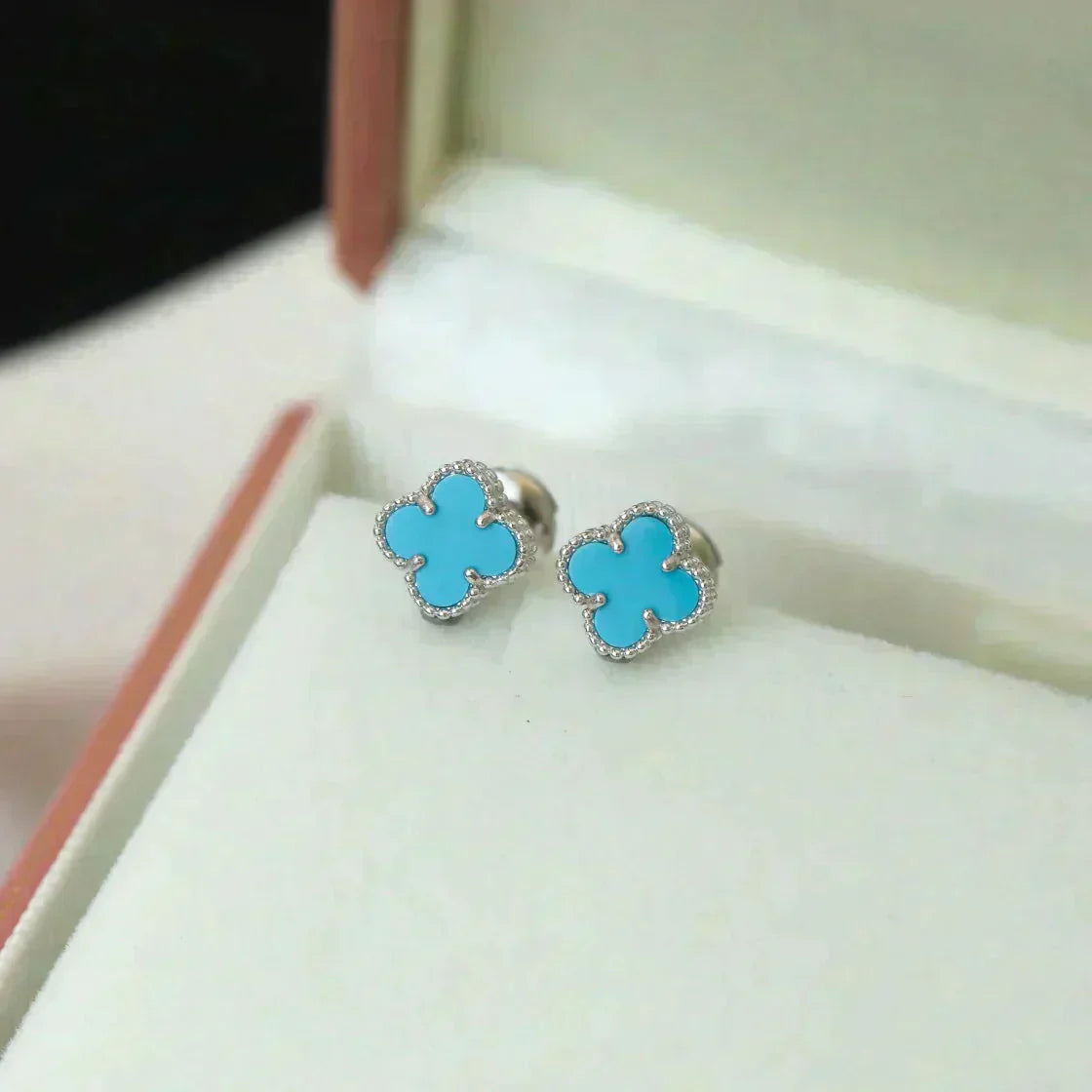 [ORA]CLOVER MINI 9.5MM ONYX STUD EARRINGS SILVER