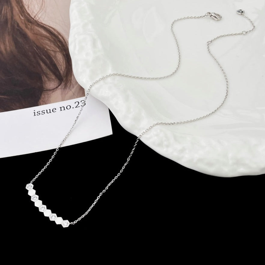 [ORA]BEE MY LOVE DIAMOND NECKLACE