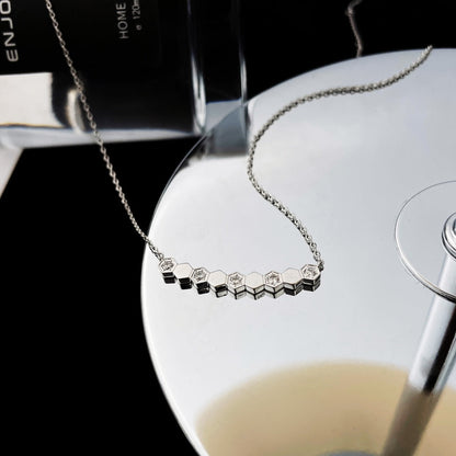 [ORA]BEE MY LOVE DIAMOND NECKLACE