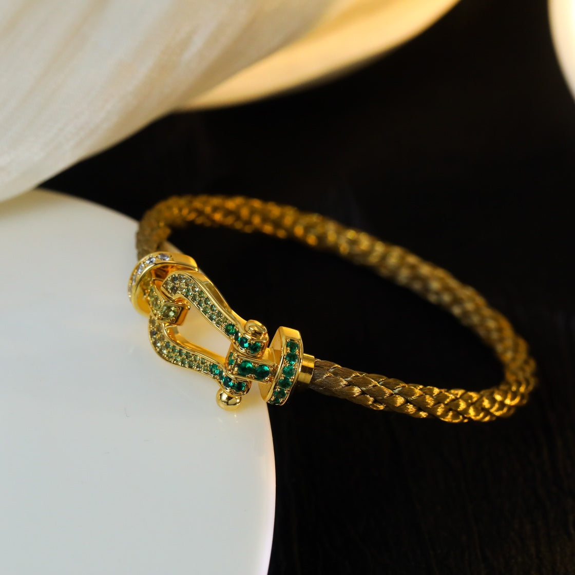 [ORA]FORCE 10 GOLD GREEN DIAMOND PAVED