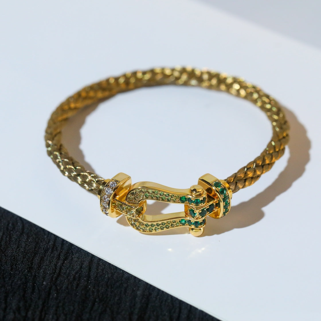 [ORA]FORCE 10 GOLD GREEN DIAMOND PAVED