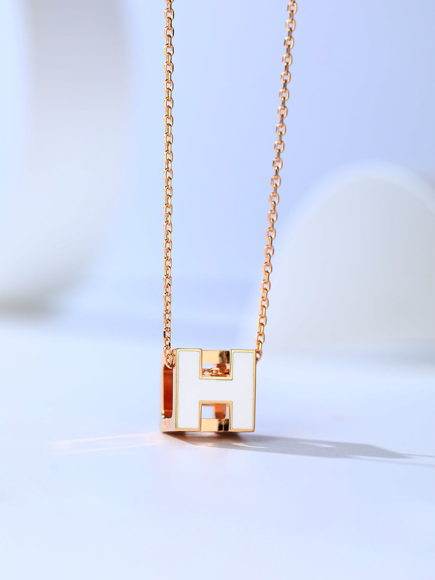 [ORA]H CAGE PINK GOLD NECKLACE