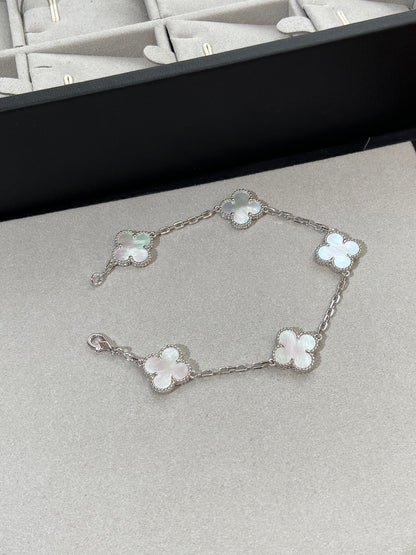 [ORA]CLOVER WHITE PEARL MOP 5 MOTIF BRACELET COLLECTION
