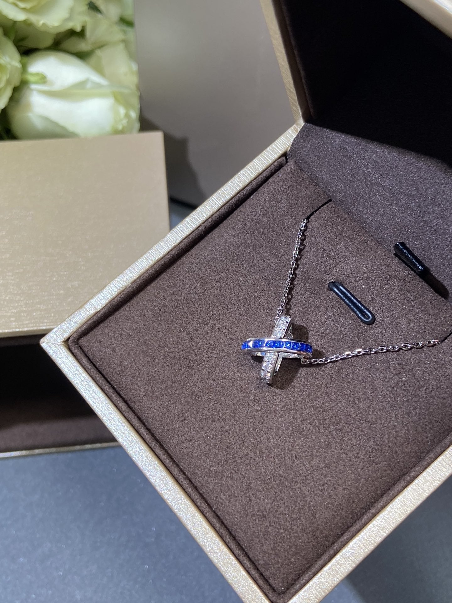 [ORA]LIENS DIAMOND SILVER NECKLACE