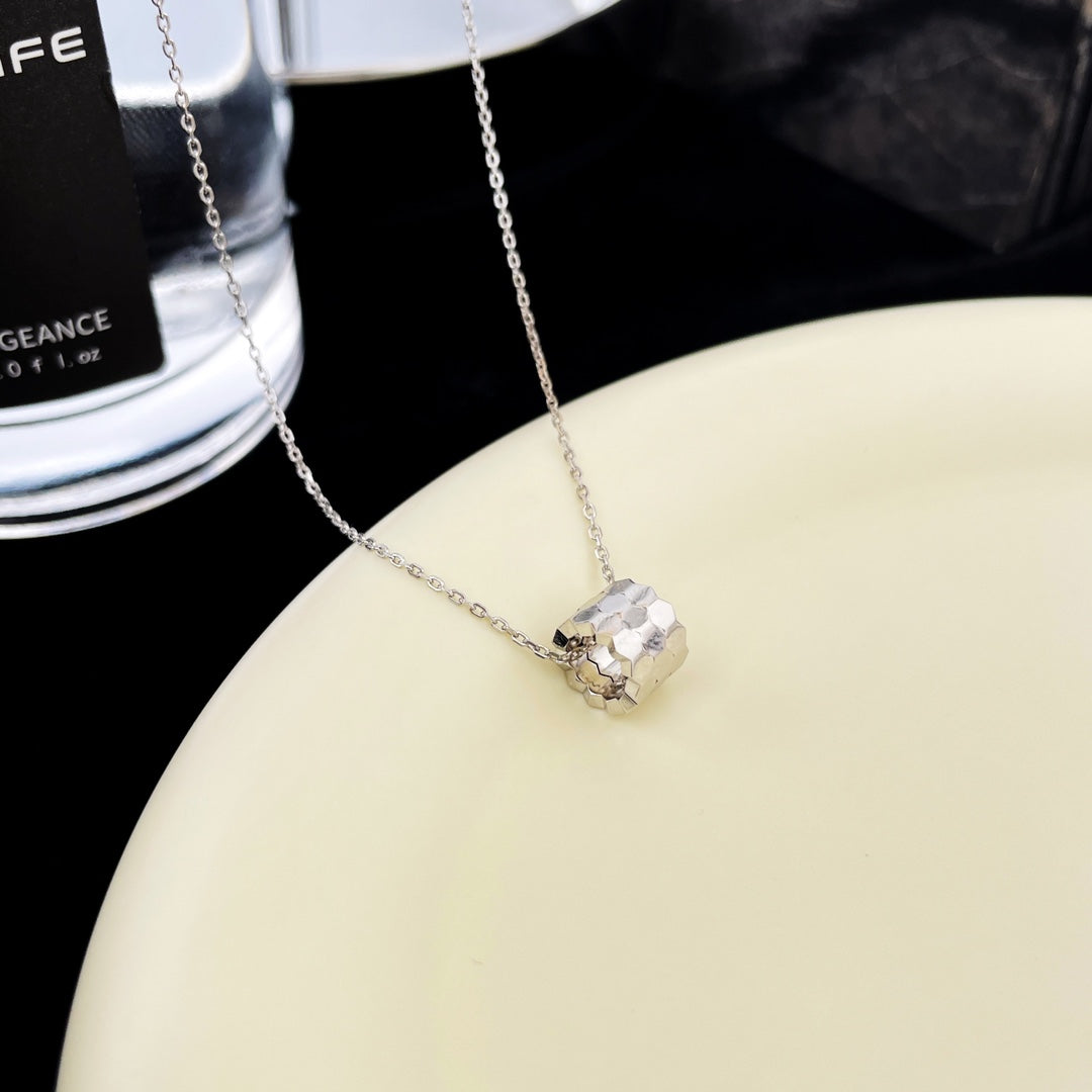 [ORA]BEE MINI PEDANT DIAMOND NECKLACE