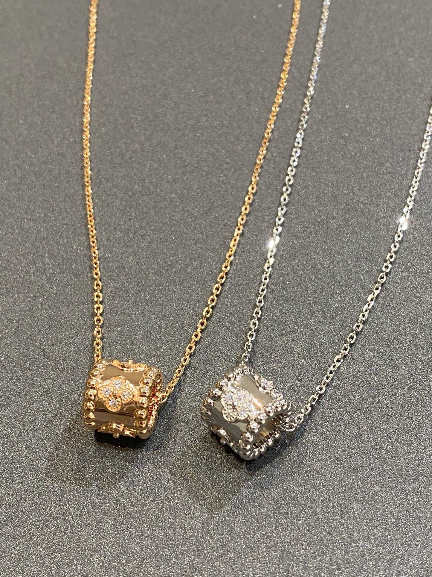 [ORA]PERLEE PEDANT SIVLER DIAMOND NECKLACE