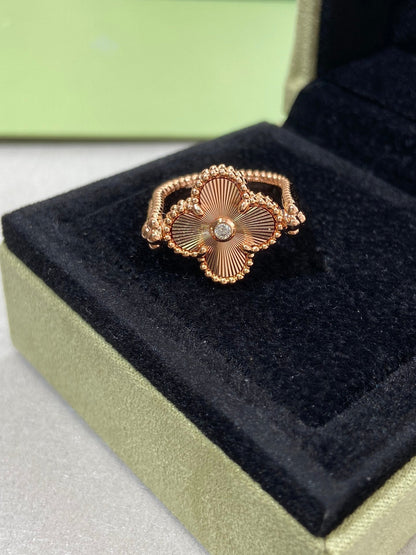 [ORA]CLOVER RIVERSIBLE RING GOLD COLLECTION
