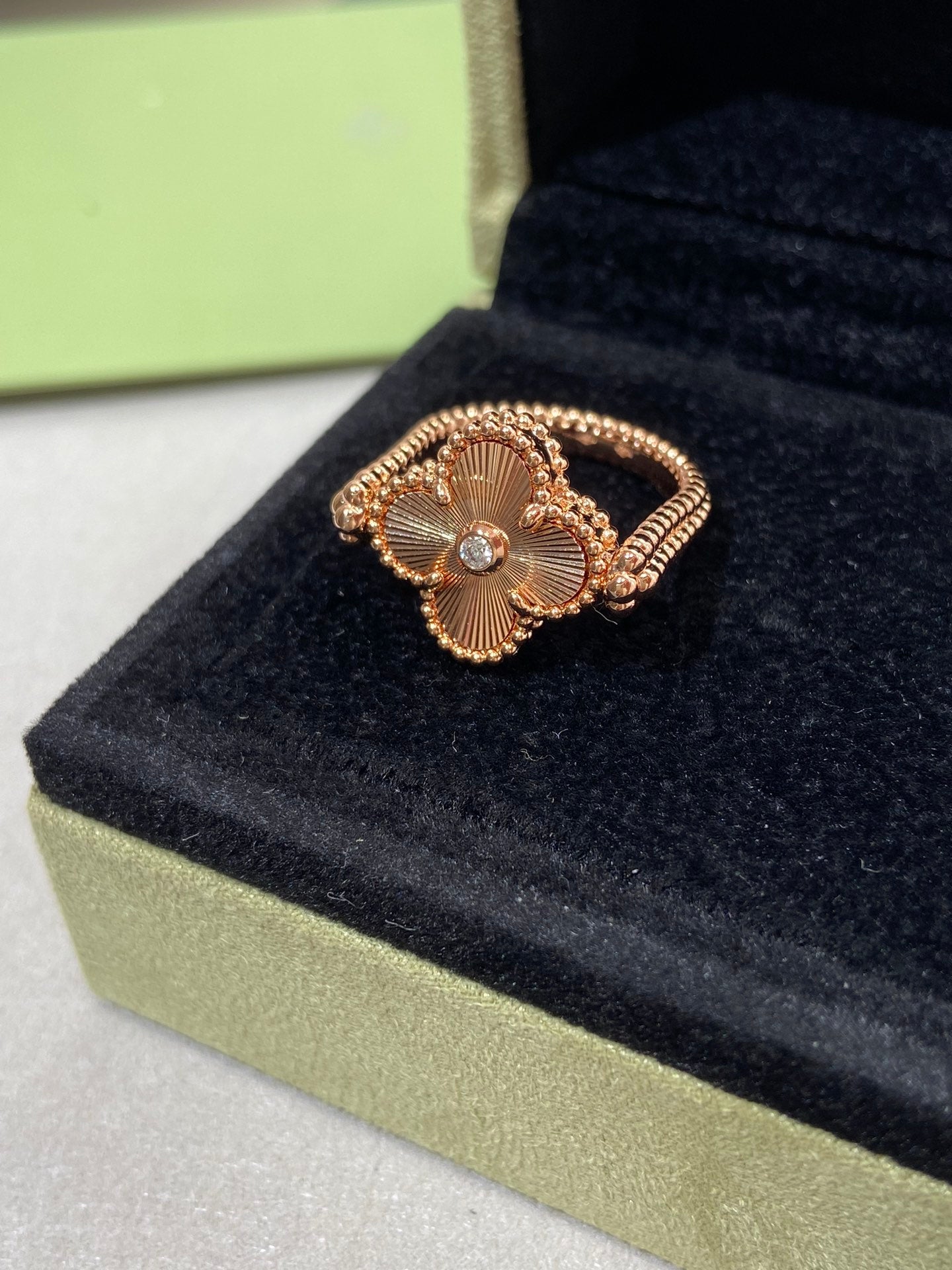 [ORA]CLOVER RIVERSIBLE RING ROSE GOLD COLLECTION
