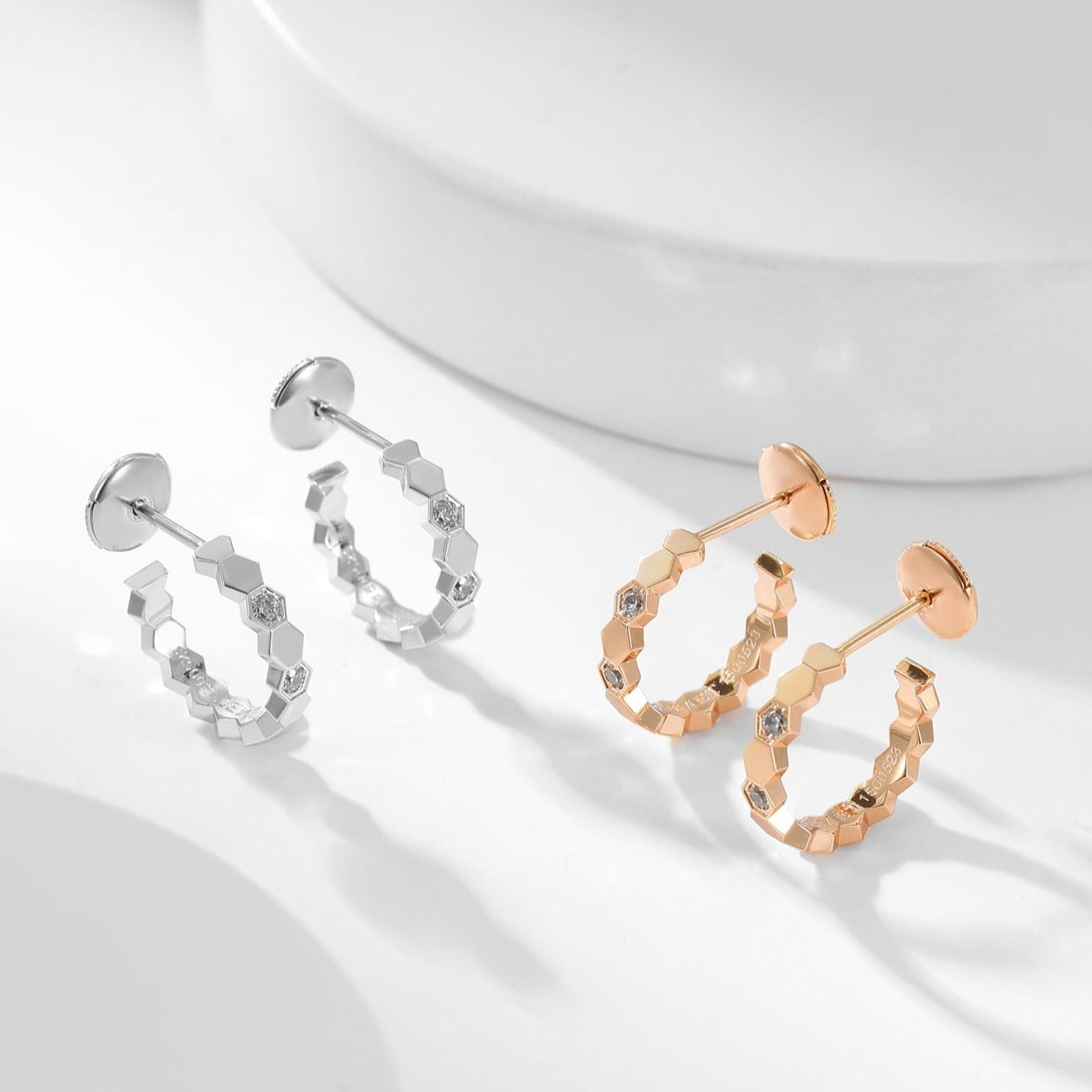 [ORA]BEE LOVE DIAMOND HOOP EARRINGS