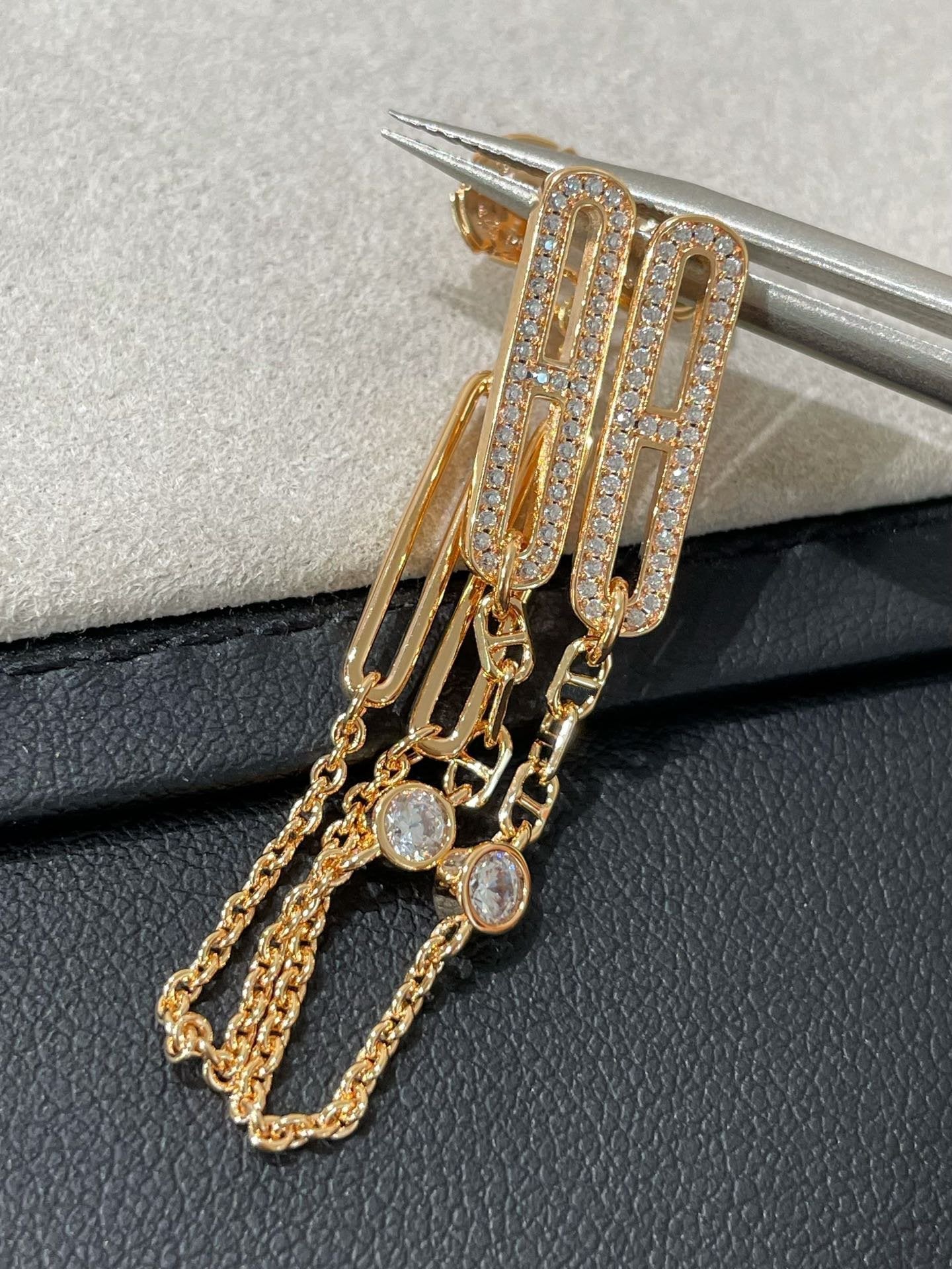 [ORA]CHAINE CHAOS DIAMOND DROP EARRINGS