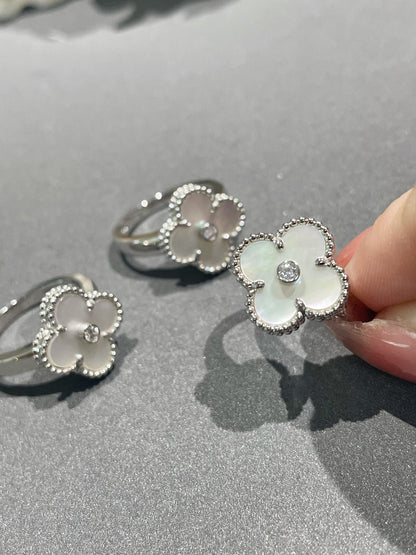 [ORA]CLOVER SILVER MOP DIAMOND RING
