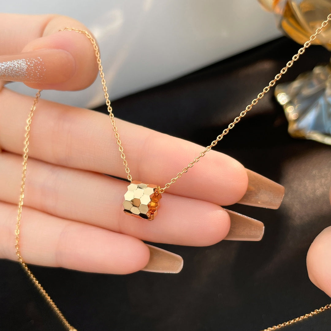[ORA]BEE MINI NECKLACE