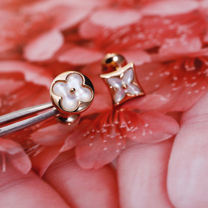 [ORA]STAR AND SUN PINK GOLD MOP STUD EARRINGS