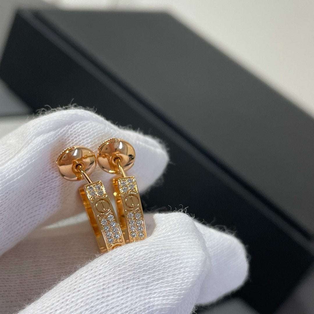 [ORA]LOVE DIAMOND PINK GOLD HOOP EARRINGS