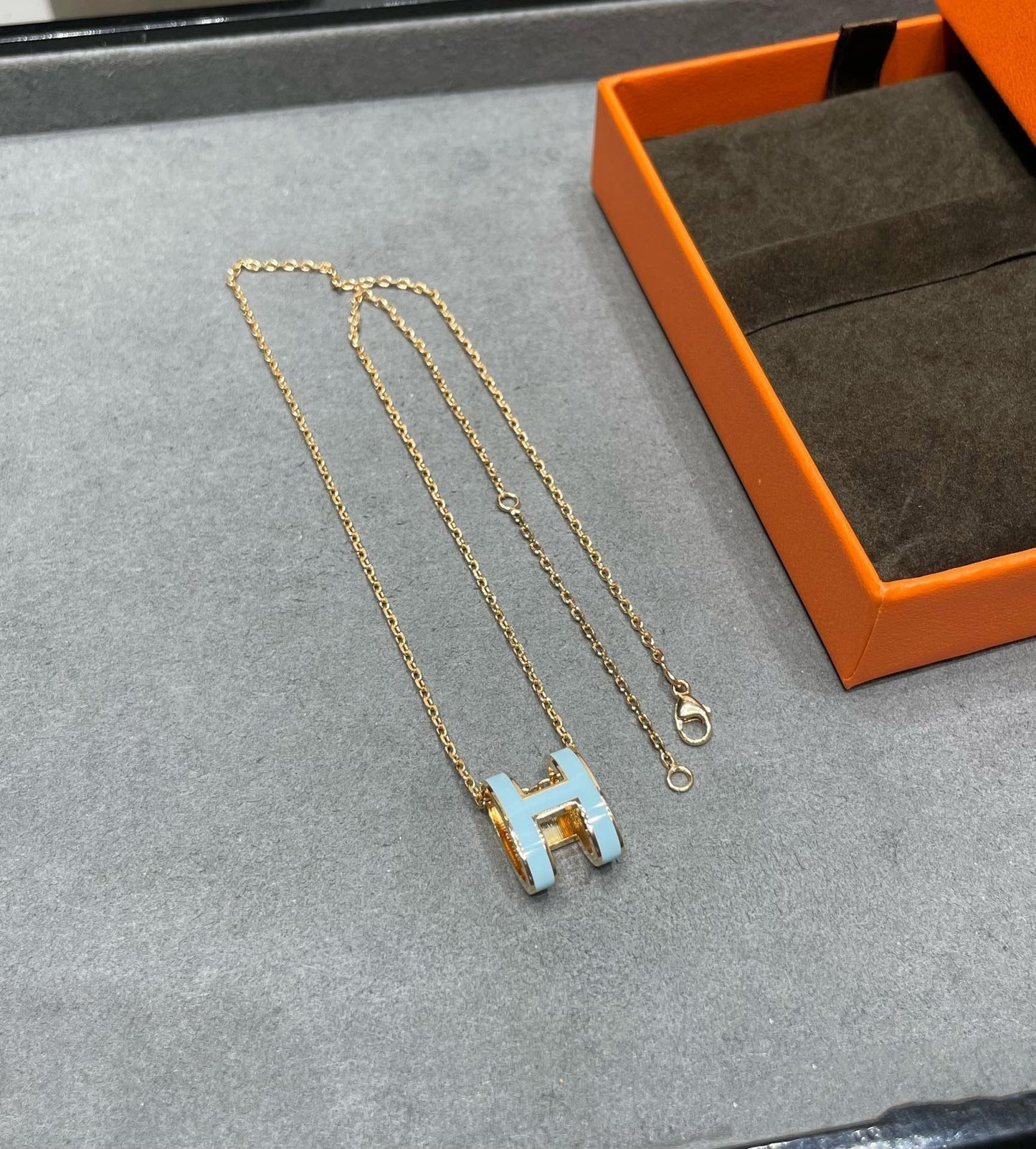 [ORA]POP H SKY BLUE NECKLACE