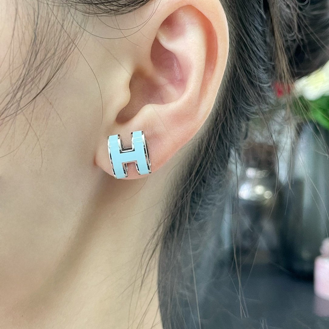 [ORA]POP H SKY BLUE STUD EARRINGS
