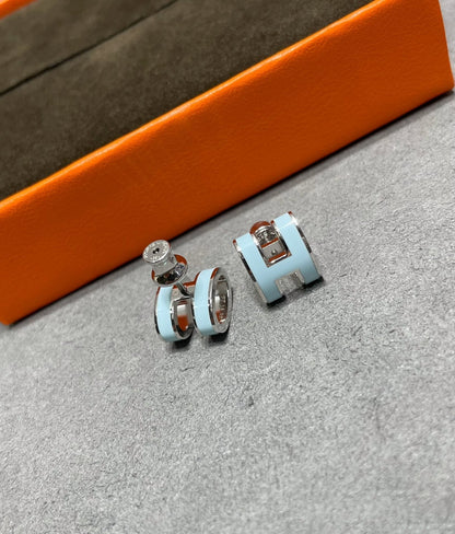 [ORA]POP H SKY BLUE STUD EARRINGS